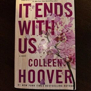 It Ends With Us by Colleen Hoover